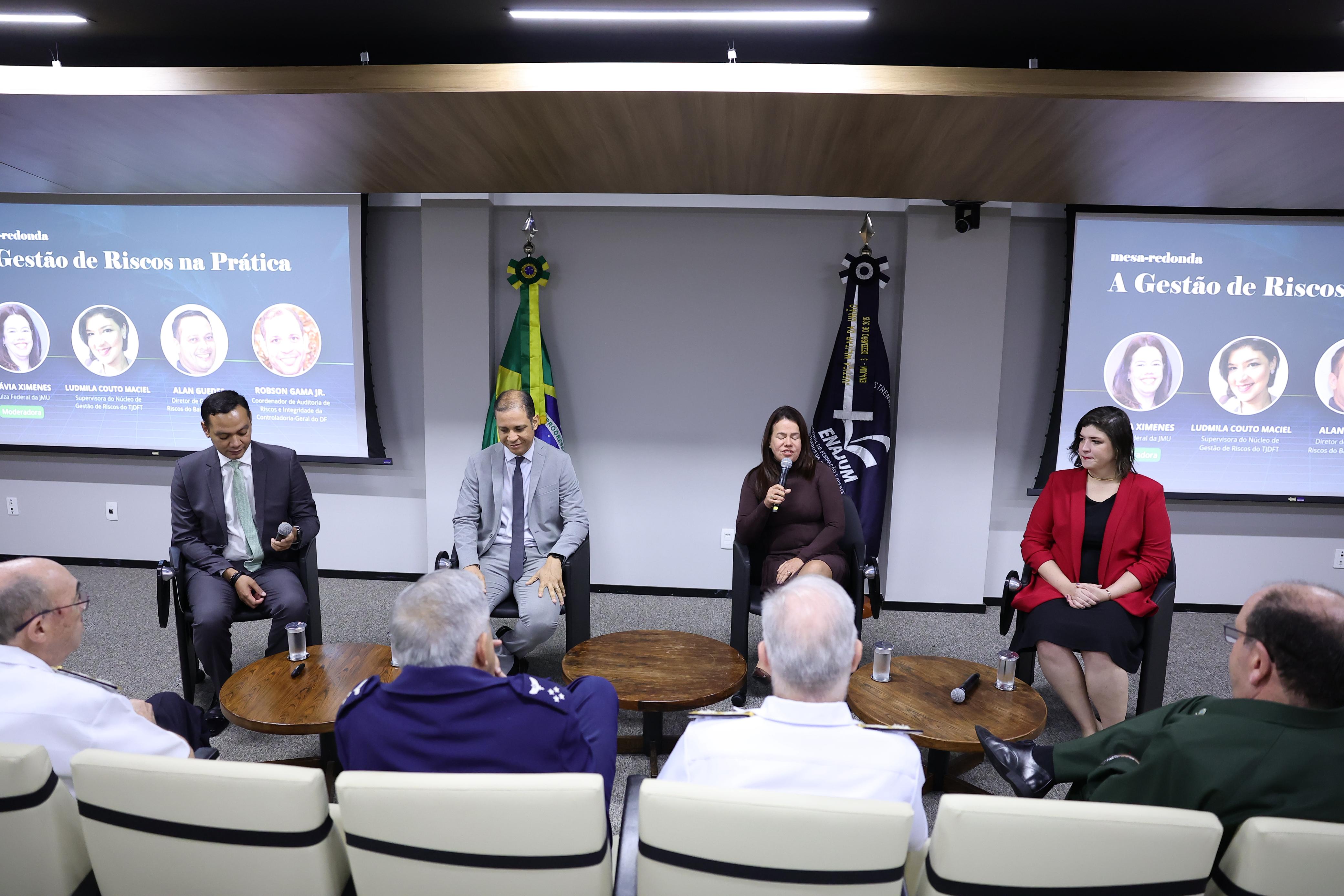 Curso de Governança, Gestão de Riscos e Sustentabilidade reúne magistrados da JMU